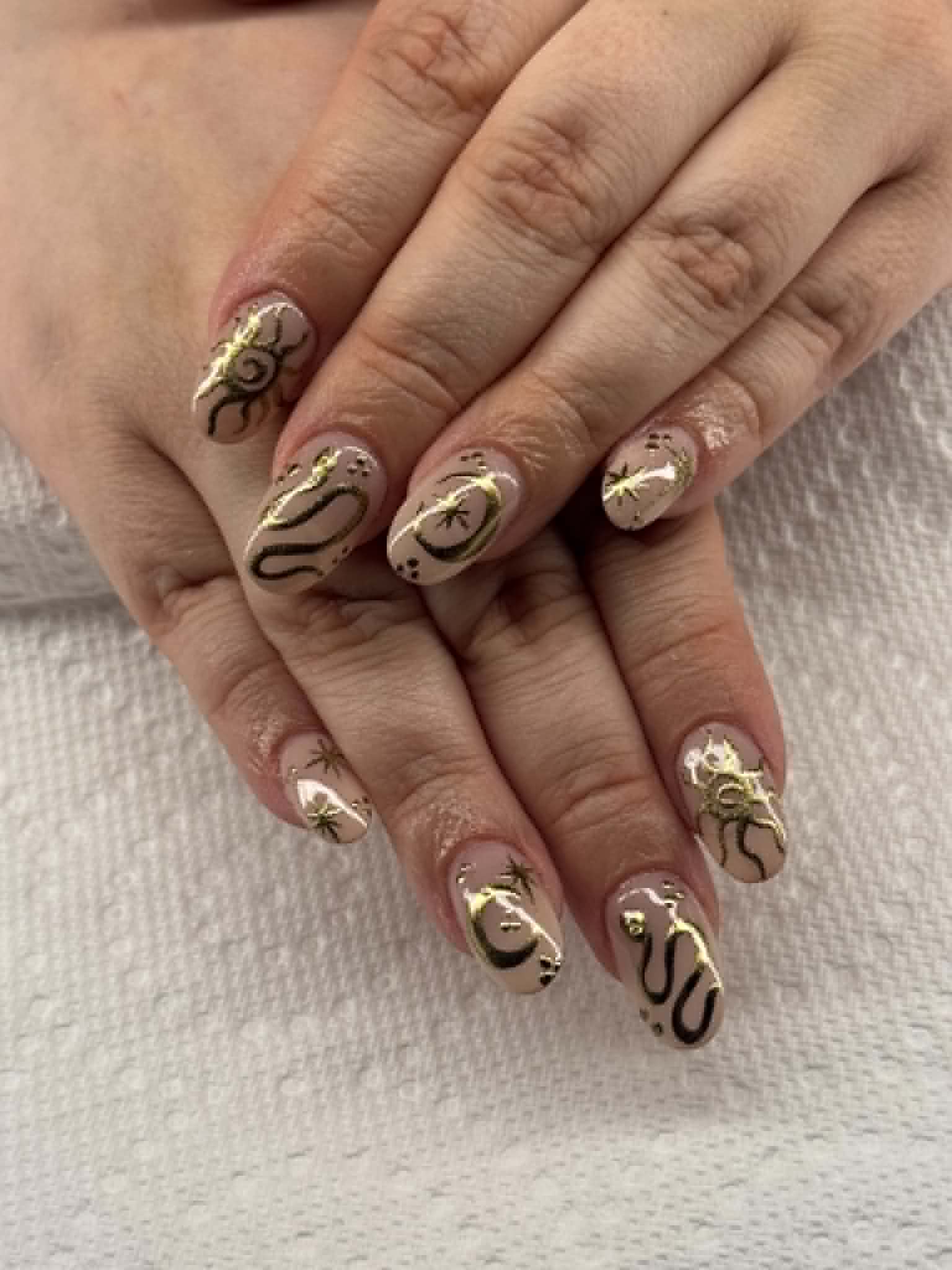 Nail art